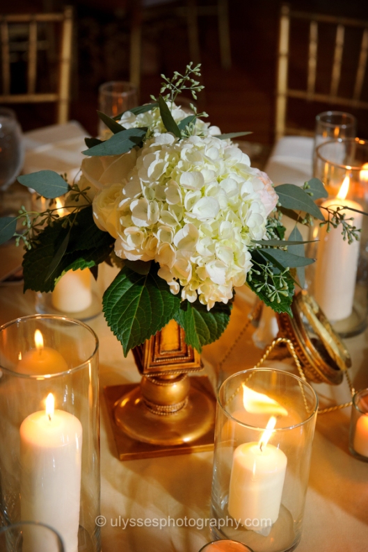 Gold Centerpiece Containers